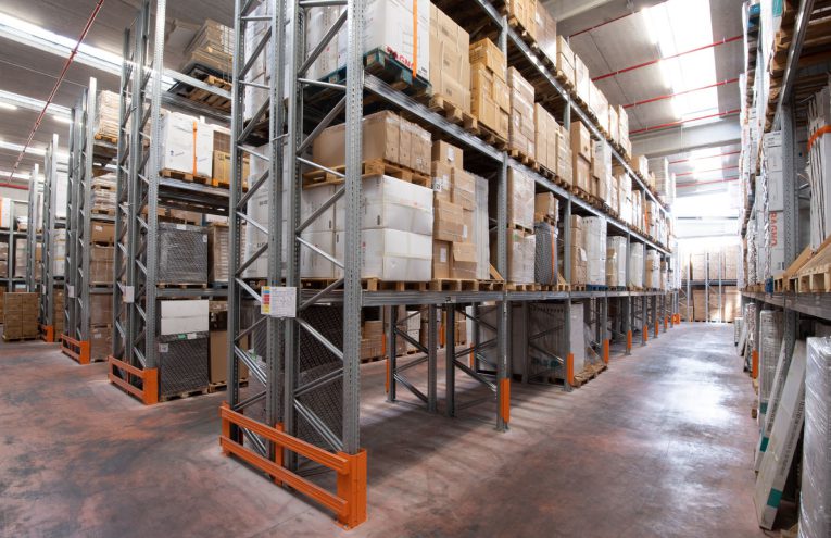 09 magazzini statici