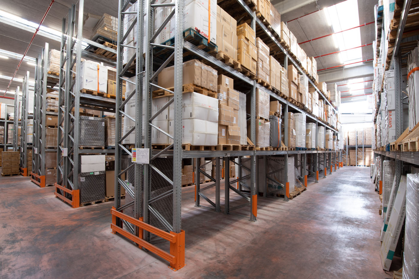 09 magazzini statici