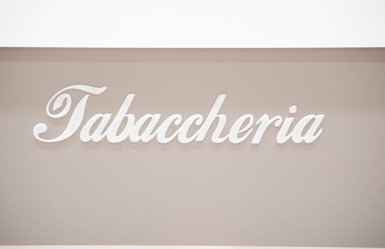 07 cartoleria tabacchi
