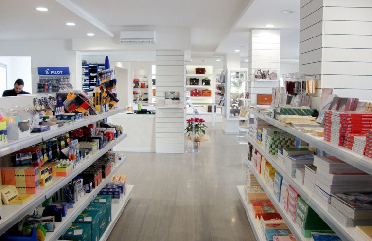 10 cartoleria tabacchi