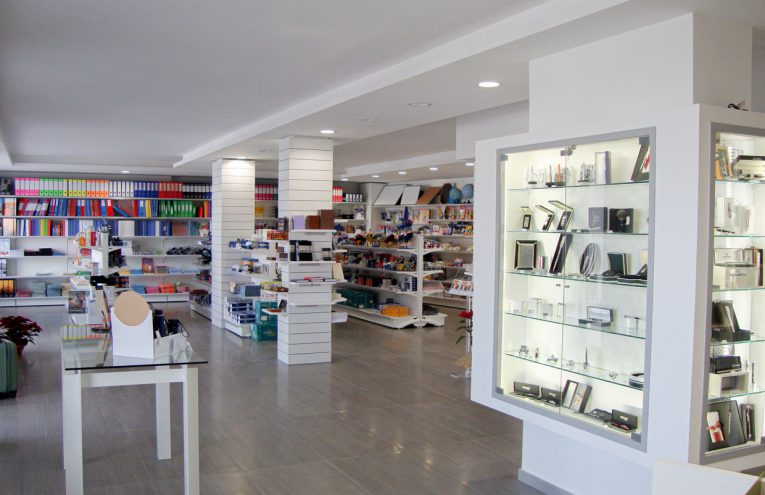 11 cartoleria tabacchi