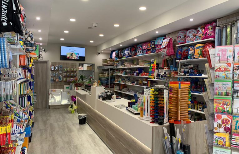 16 cartoleria tabacchi
