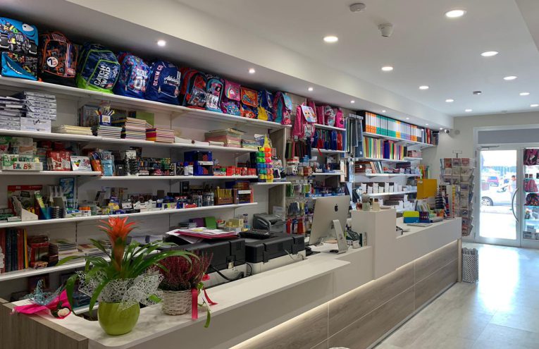 17 cartoleria tabacchi